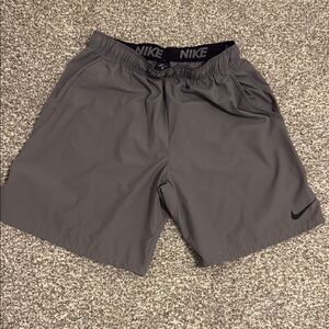 Nike Gray Athletic Shorts Lightweight and Comfortable